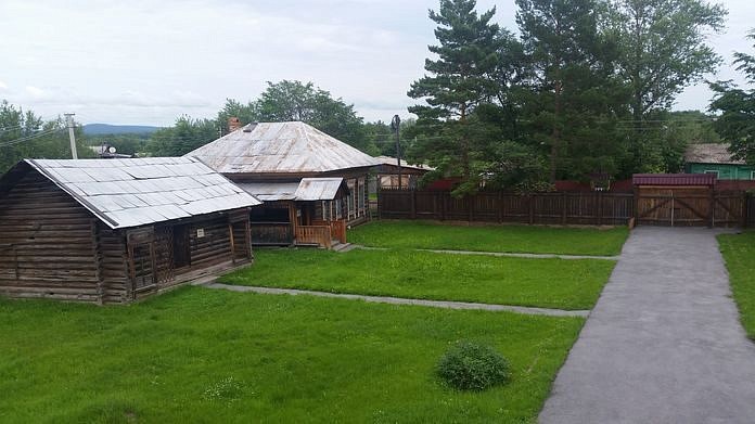 Турист из Владивостока обратил внимание на заброшенный «дом цесаревича» в Албазино
