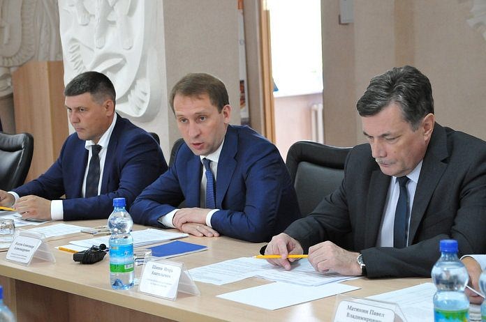 Министр РФ взял на контроль ситуацию по ремонту теплотрасс в Свободном
