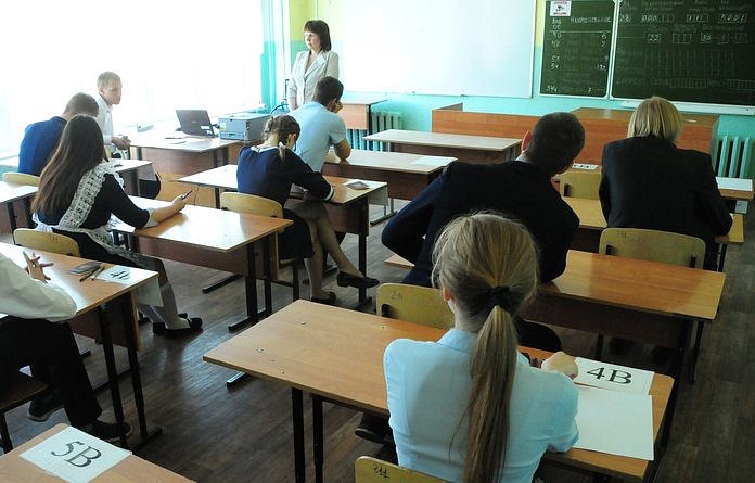 Амурские выпускники репетируют сдачу экзаменов по русскому языку и математике