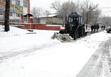 Накрывший Приамурье снегопад дорожники встретили в полной готовности