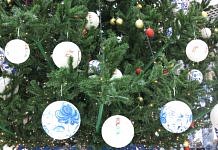 В ковид-госпиталях Приамурья установят новогодние ёлки