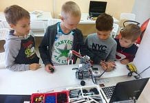 Среди социальных бизнес-проектов амурчан — школа робототехники и детский бассейн