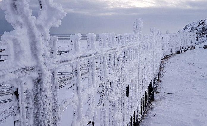 Второй день декабря принесёт в Приамурье сильный снег и ветер
