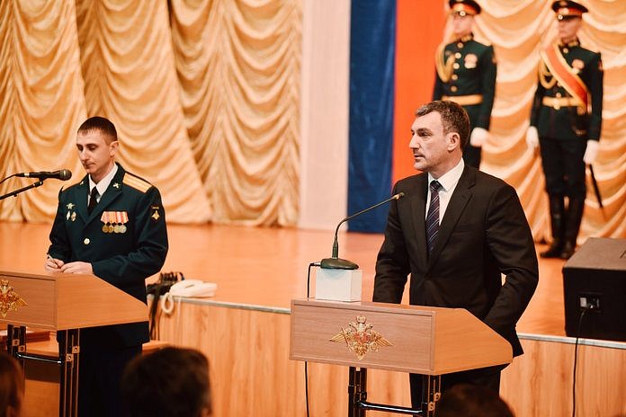 Губернатору Приамурья вручили Знак столетия военной контрразведки России