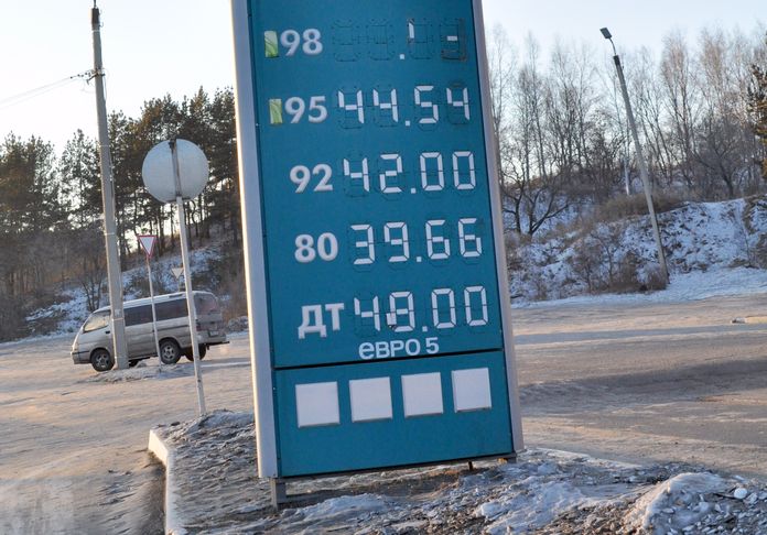 ФАС не видит нарушений в росте цен на бензин в России