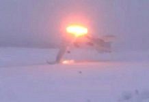 Крушение Ту-22М3 на аэродроме в Мурманской области сняли на видео