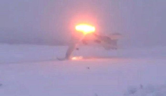 Крушение Ту-22М3 на аэродроме в Мурманской области сняли на видео