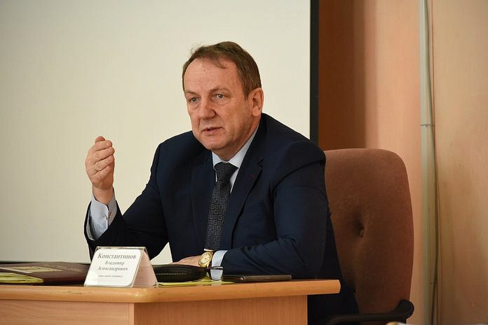 Депутаты вновь затеяли дискуссию о судьбе Дома офицеров в Свободном