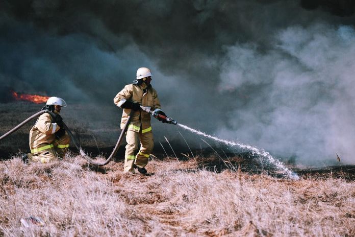 В девяти муниципалитетах Приамурья установлен пожароопасный сезон