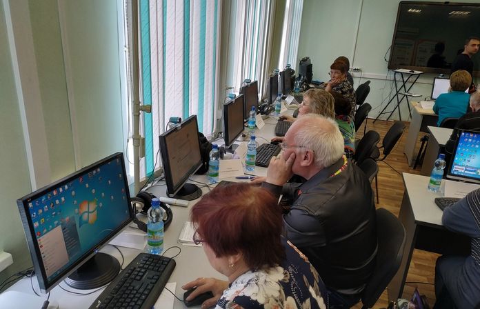 Амурские пенсионеры принимают участие в IX Всероссийском чемпионате по компьютерному многоборью