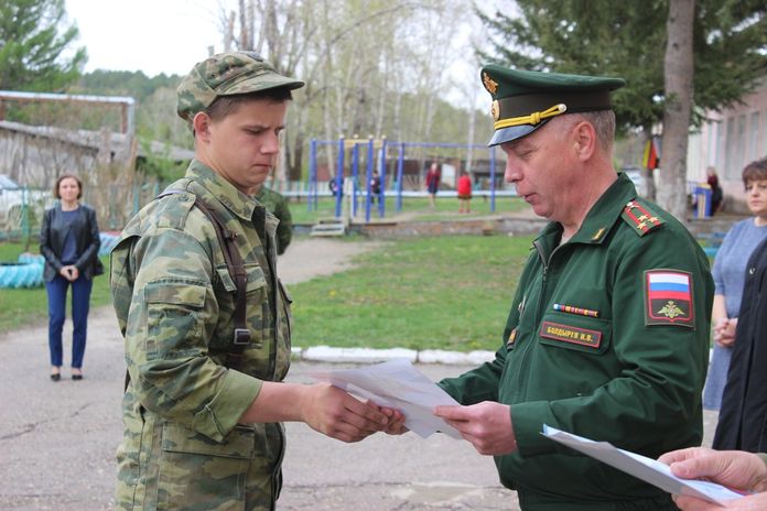 В Орлином подвели итоги военных сборов десятиклассников Свободненского района