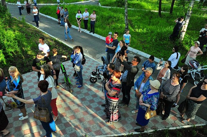 Концерт в парке Свободного стал живым общением зрителей с московскими артистами