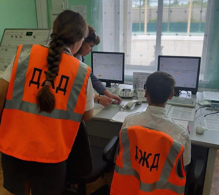Директор технопарка «Кванториум-28» посетила Детскую железную дорогу в Свободном