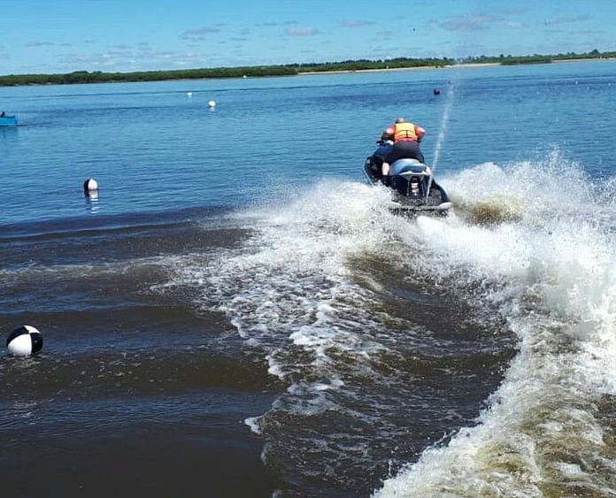 Вторые международные соревнования по водно-моторному спорту прошли в Приамурье