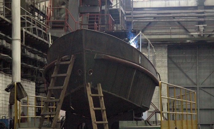 В Приамурье построят промысловый бот «Аллайха» для рыбаков Якутии