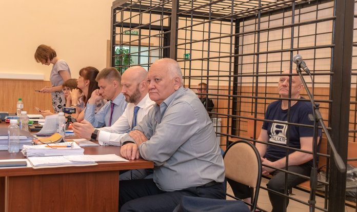 По делу экс-мэра Свободного Юрия Романова продолжается опрос свидетелей
