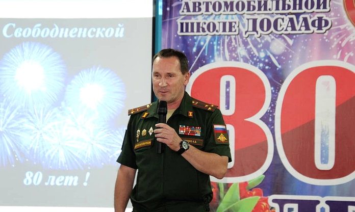 Поздравления с 80-летием принимал коллектив одной из лучших в России Свободненской автошколы