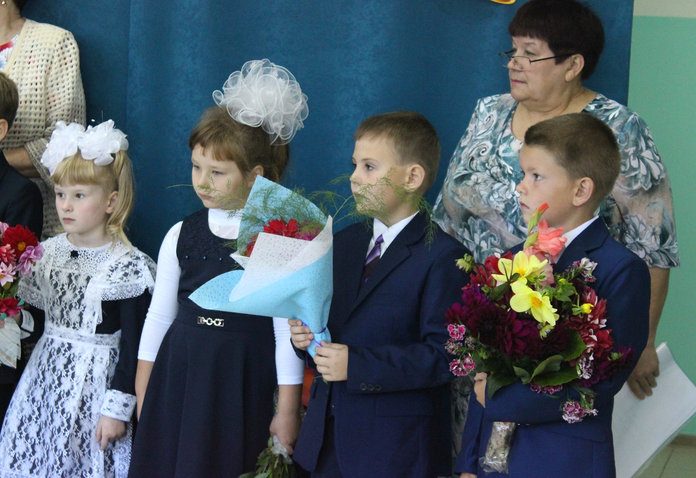 Школьников Свободненского района поздравили с началом учебного года