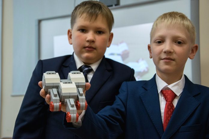 Свободненский «IT-cube» начал учить школьников робототехнике