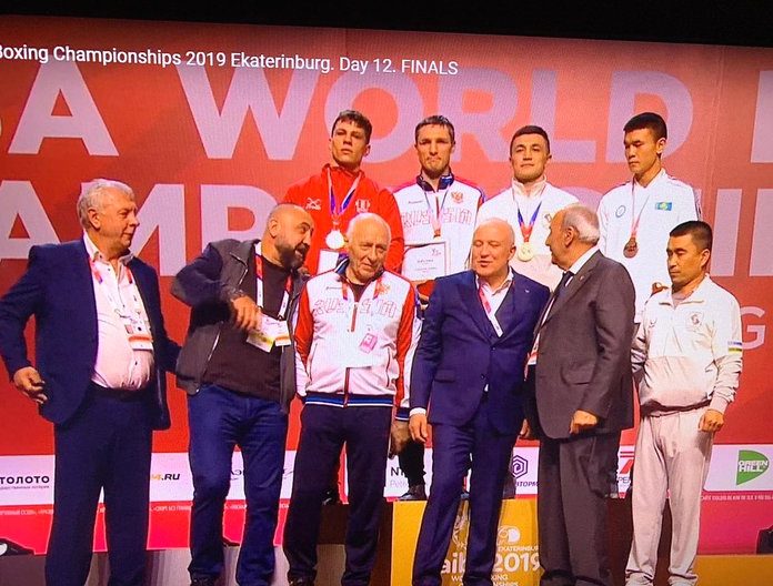 Свободненцы гордятся победой своего земляка Андрея Замкового на Чемпионате мира по боксу
