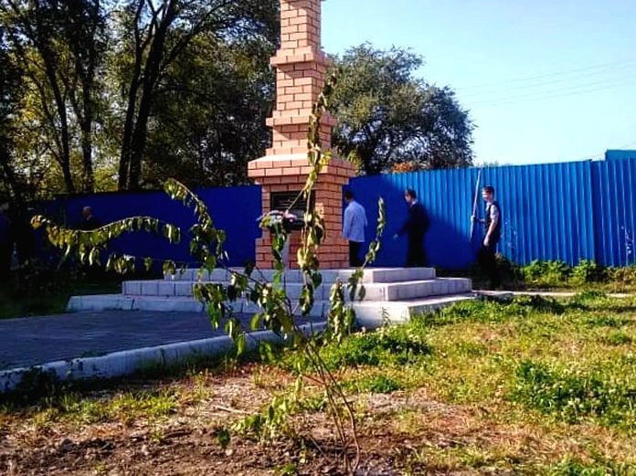Празднование 120-летия Суражевки свободненцы начали с озеленения исторического сквера