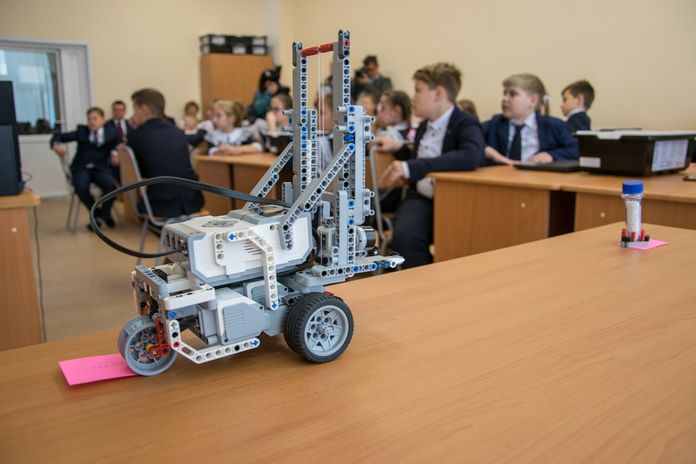 Свободненский «IT-cube» начал учить школьников робототехнике