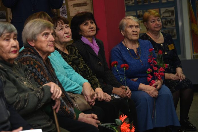 Свободненцы по многолетней традиции возложили цветы на бамлаговский погост