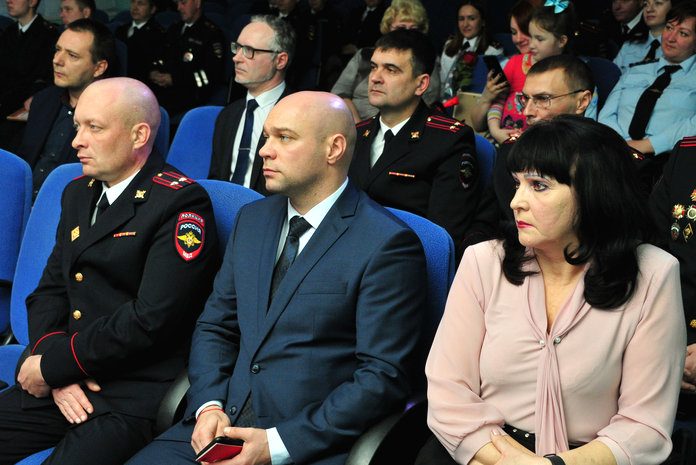 Полиция Свободного принимает поздравления с Днём сотрудника органов внутренних дел РФ