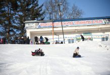 Лыжная база в Свободном открыла сезон перед большим снегопадом