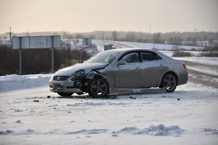 За два дня снегопада на свободненских дорогах произошло много автоаварий