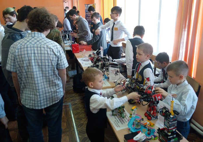 Амурский фестиваль «День детских изобретений» стал международным