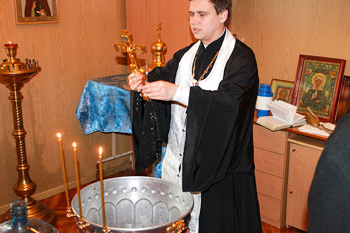 В исправительных учреждениях Приамурья отметили праздник Крещение Господне