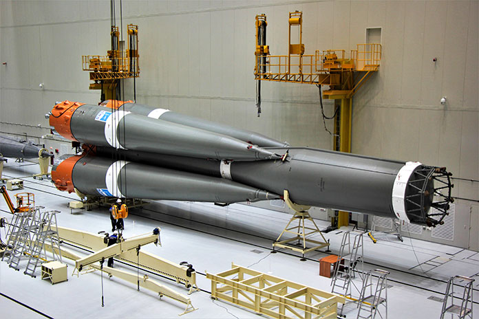 Закончена сборка второго «пакета» ракеты «Союз-2.1б» на космодроме «Восточный»