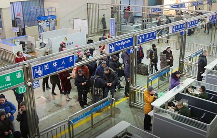 Для выезда российских туристов из Хэйхэ временно откроют границу 28 января
