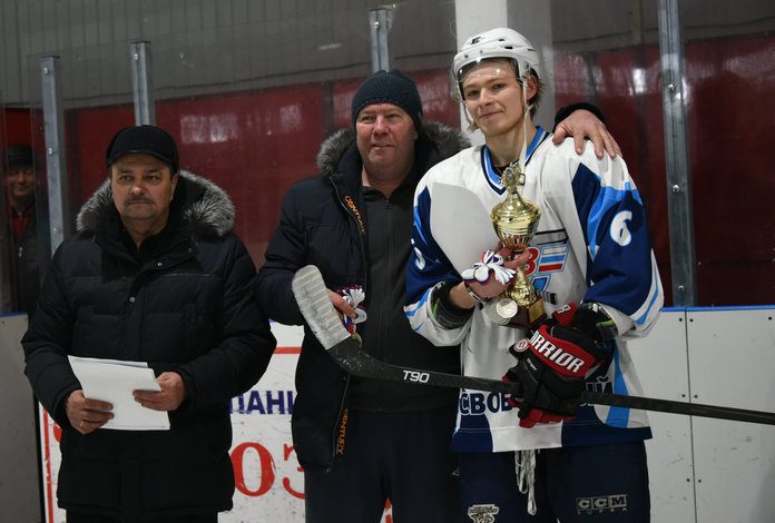 Хоккеисты свободненского «Союза» стали серебряными призёрами областной спартакиады