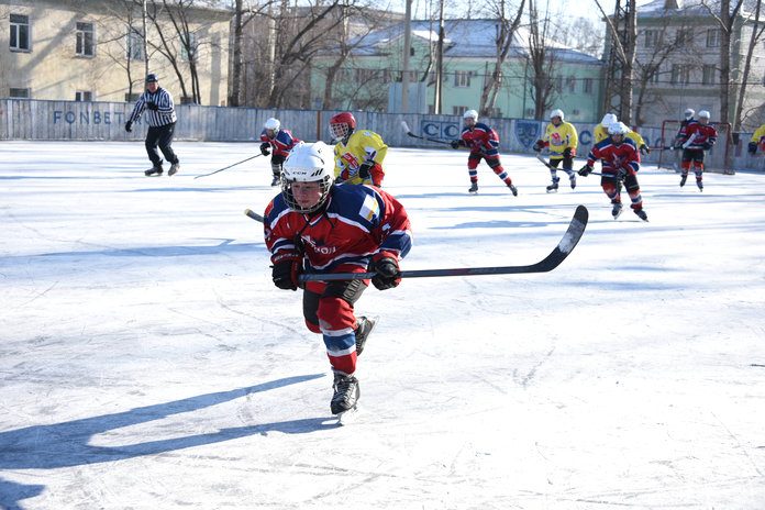 В Свободном прошёл шестой хоккейный турнир памяти тренера Альберта Пушникова