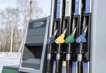 Цены на бензин в России снижаться не будут