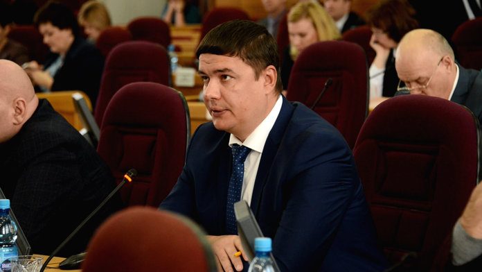 Меры по снижению уровня бедности в Приамурье обсудили депутаты Заксобрания