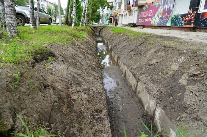 Ремонт ливневой канализации на одной из улиц Свободного завершится к октябрю