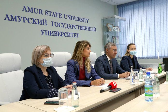 Глава Минобрнауки России посетил Амурский государственный университет