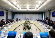 Губернатор Приамурья принял участие в заседании Совета при полномочном представителе президента РФ в ДФО