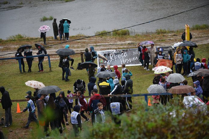 Участники «Кросса нации» в Свободном рвались к победе под проливным дождём