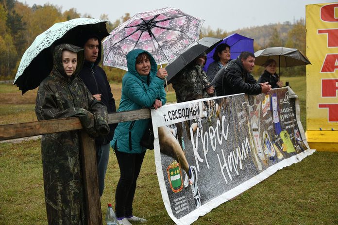 Участники «Кросса нации» в Свободном рвались к победе под проливным дождём
