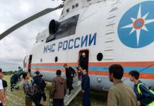 Власти Свободного поздравили сотрудников МЧС  с Днём гражданской обороны России