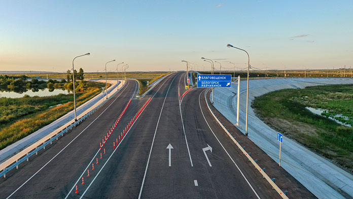 Международный мост через Амур откроется после стабилизации эпидемиологической обстановки