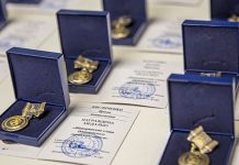 Пять многодетных амурчанок в 2020 году удостоены Почётного знака «Материнская слава»