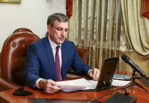 Губернатор Василий Орлов рассказал о перспективах развития Приамурья в прямом эфире Instagram