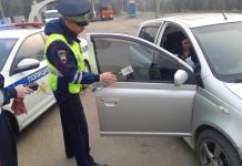 За 5 дней в Свободном оштрафовали за «тонировку» 14 водителей