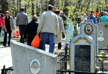 На Радоницу свободненцы смогут доехать до кладбищ на маршрутных автобусах