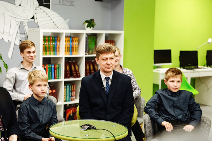 Владимир Путин лично поздравил многодетную семью из Благовещенска с присвоением ордена «Родительская слава»